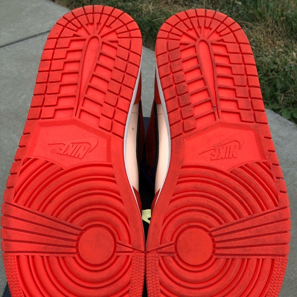 Jordan 1 Mid Team Orange - Picture 3 of 4